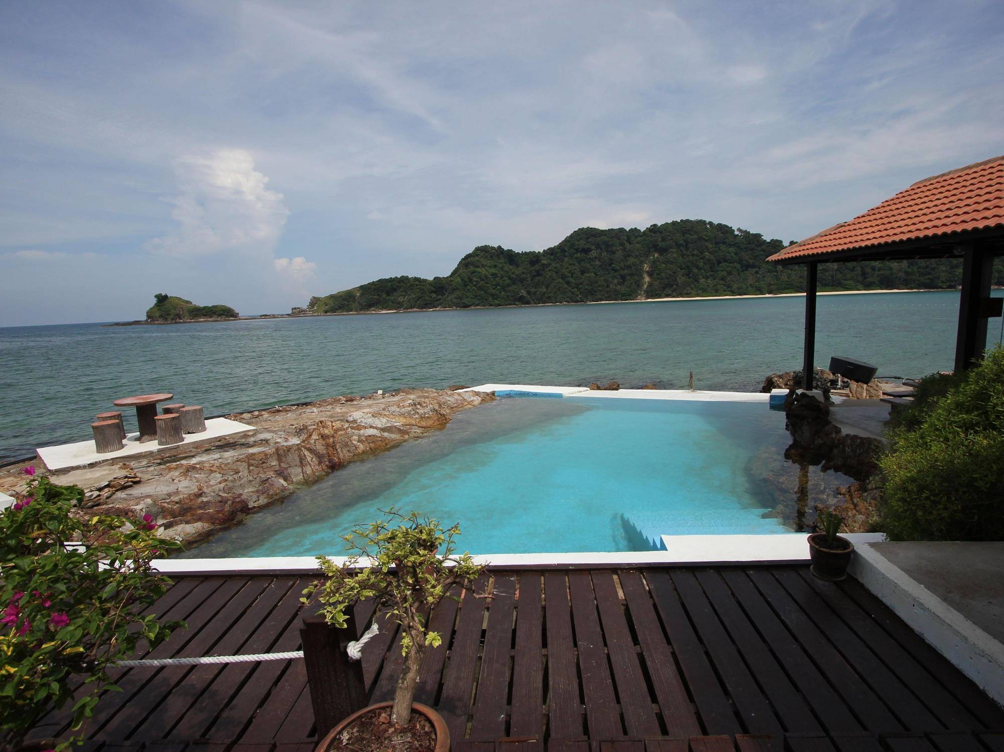 Gem Island Resort & Spa Pulau Gemia Exterior foto