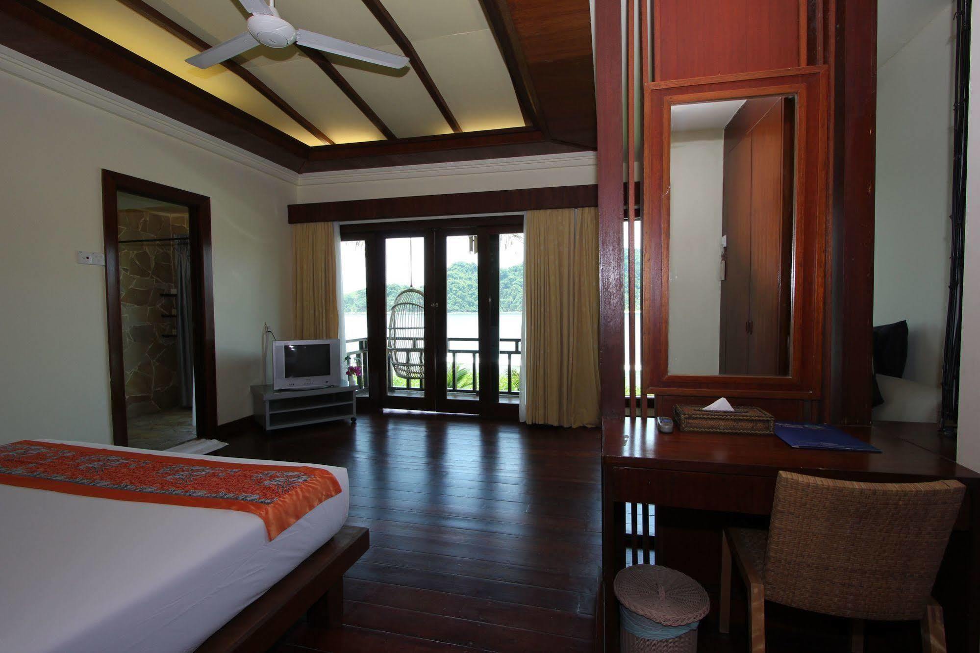 Gem Island Resort & Spa Pulau Gemia Exterior foto